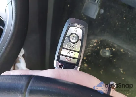 2018 Ford Fusion Titanium from USA, damaged, VIN 3FA6P0D93JR162212